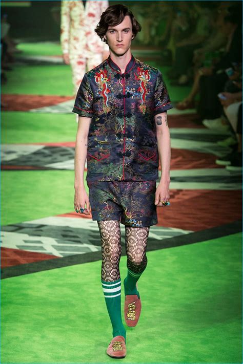 abito uomo gucci 2017|All you need to know about Gucci Men’s SS 2017.